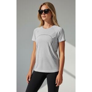 Lululemon Athletica Size 12 Striped Swiftly Short Sleeve‎ Crew Neck Top